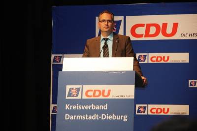 Brgermeister Carsten Helfmann lobt den Bewerbervorschlag und sichert die Untersttzung der CDU-Brgermeister zu