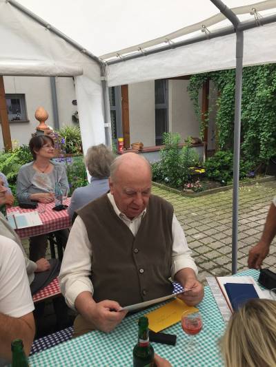 Erich Hoffmann ist auch der bis heute einzige CDU-Brgermeister in Pfungstadt.
Herzlichen Glckwunsch zum Jubilum!